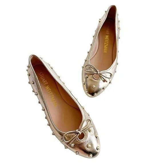 Stuart Weitzman  - Picture 1 of 8